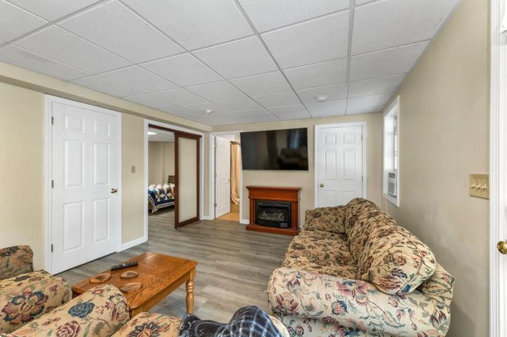 74 Nolls Farm Road Auburn NH 03032