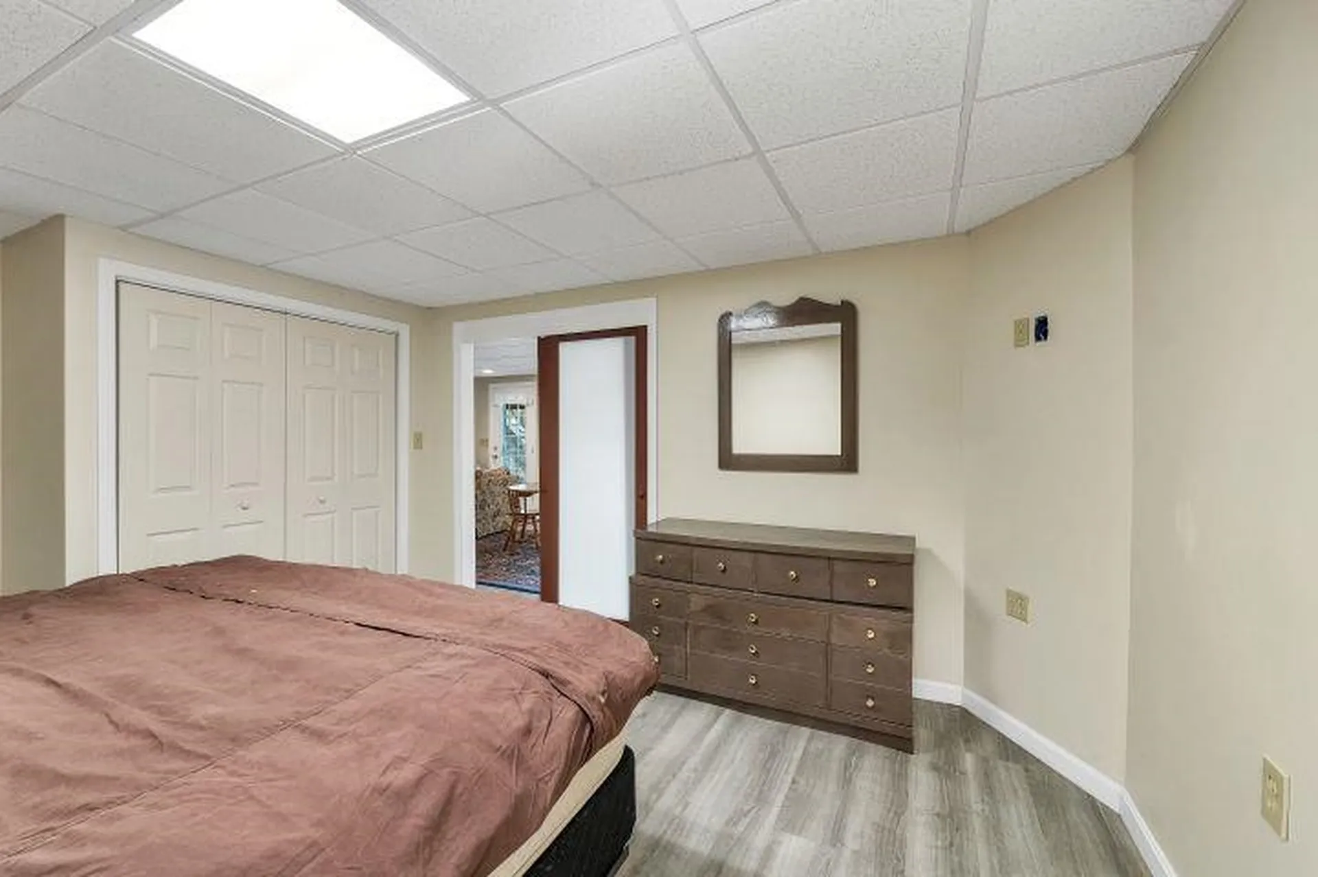 74 Nolls Farm Road Auburn NH 03032