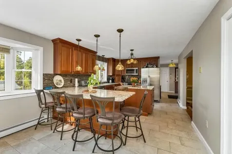 74 Nolls Farm Road Auburn NH 03032