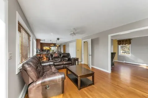 74 Nolls Farm Road Auburn NH 03032