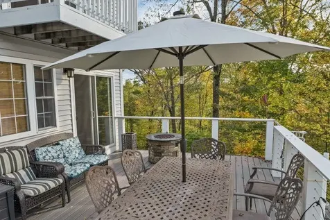 74 Nolls Farm Road Auburn NH 03032