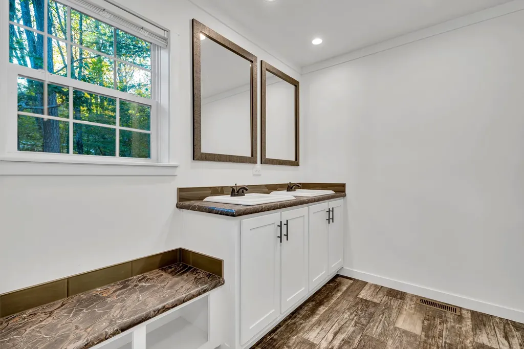 6 Gina Drive Rochester NH 03867