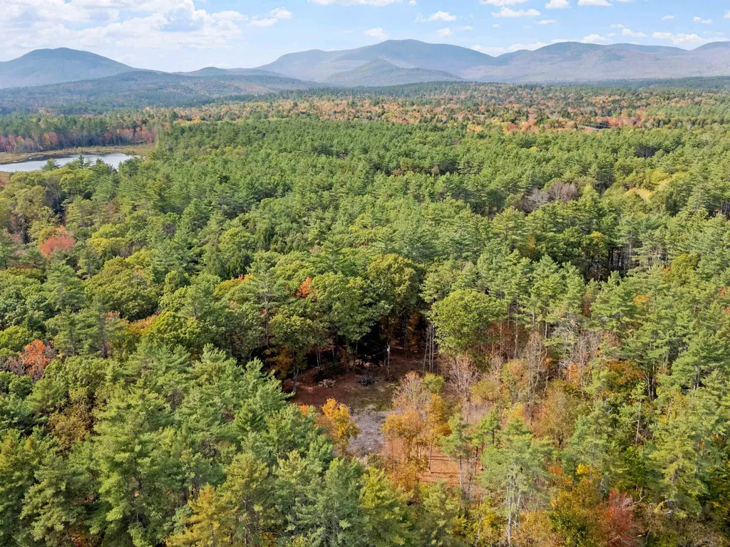 41 Foss Flats Road Sandwich NH 03259