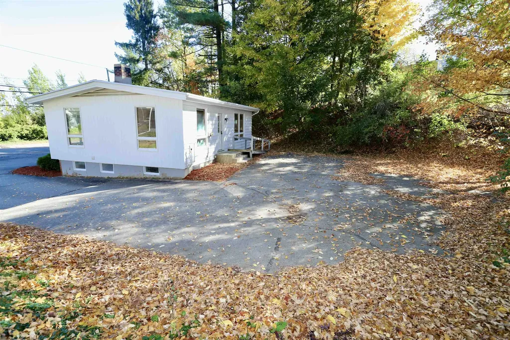 41 Highland Avenue Newport City VT 05855