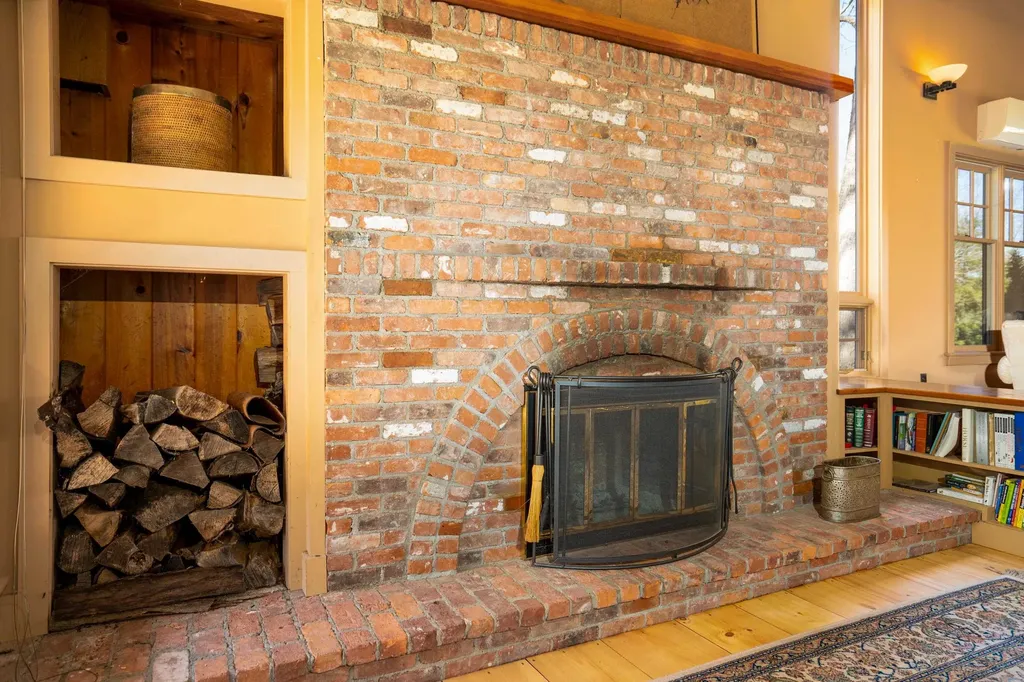 224 Cobble Ridge Road Londonderry VT 05148