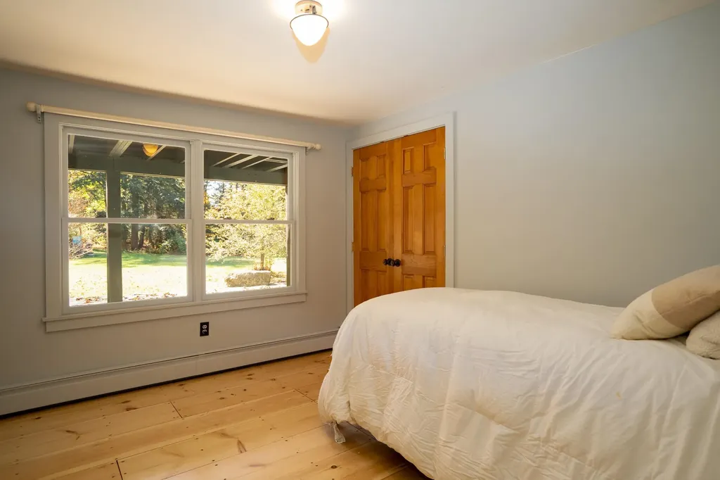 224 Cobble Ridge Road Londonderry VT 05148