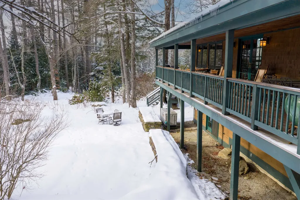 224 Cobble Ridge Road Londonderry VT 05148