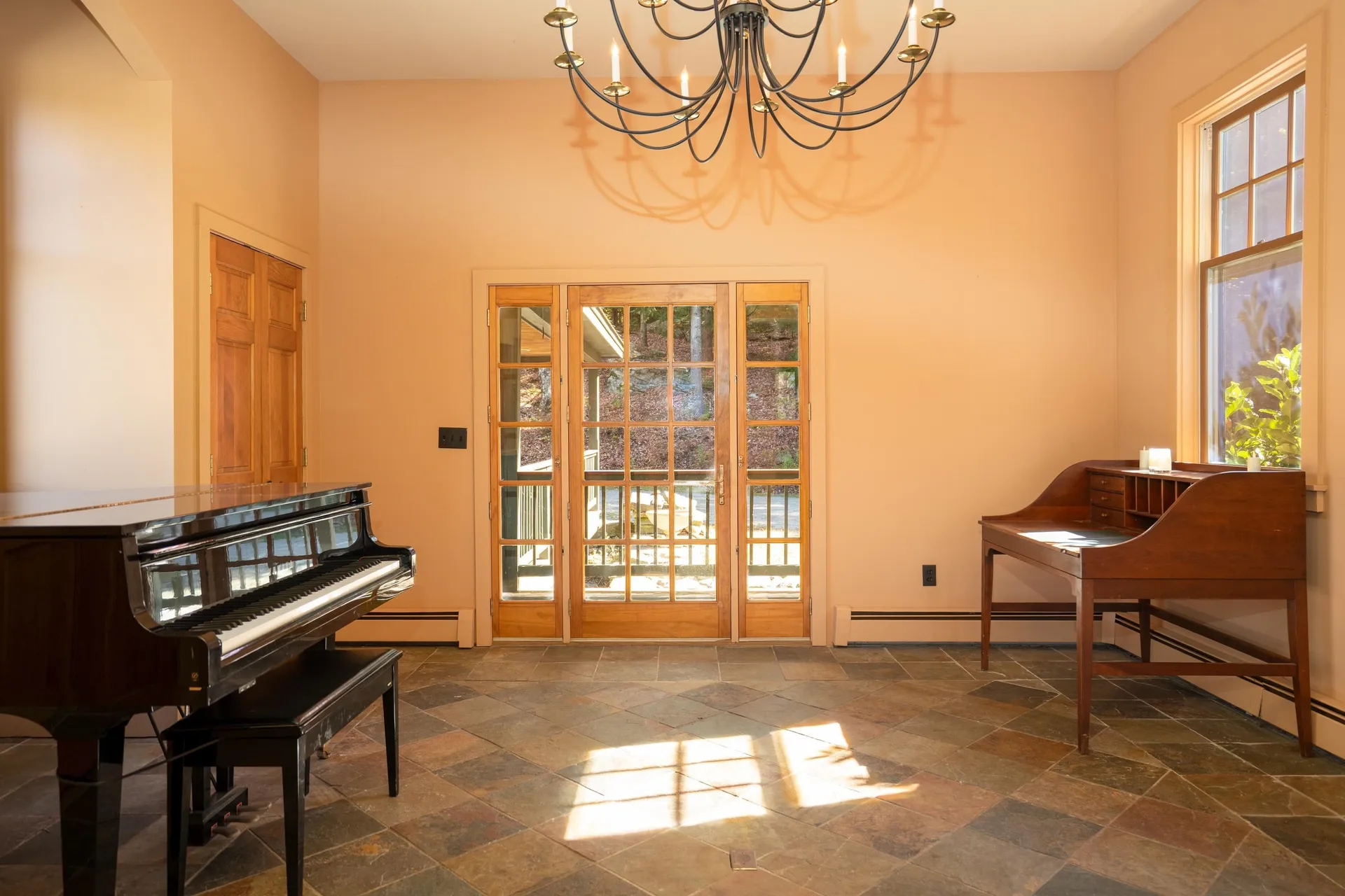 224 Cobble Ridge Road Londonderry VT 05148