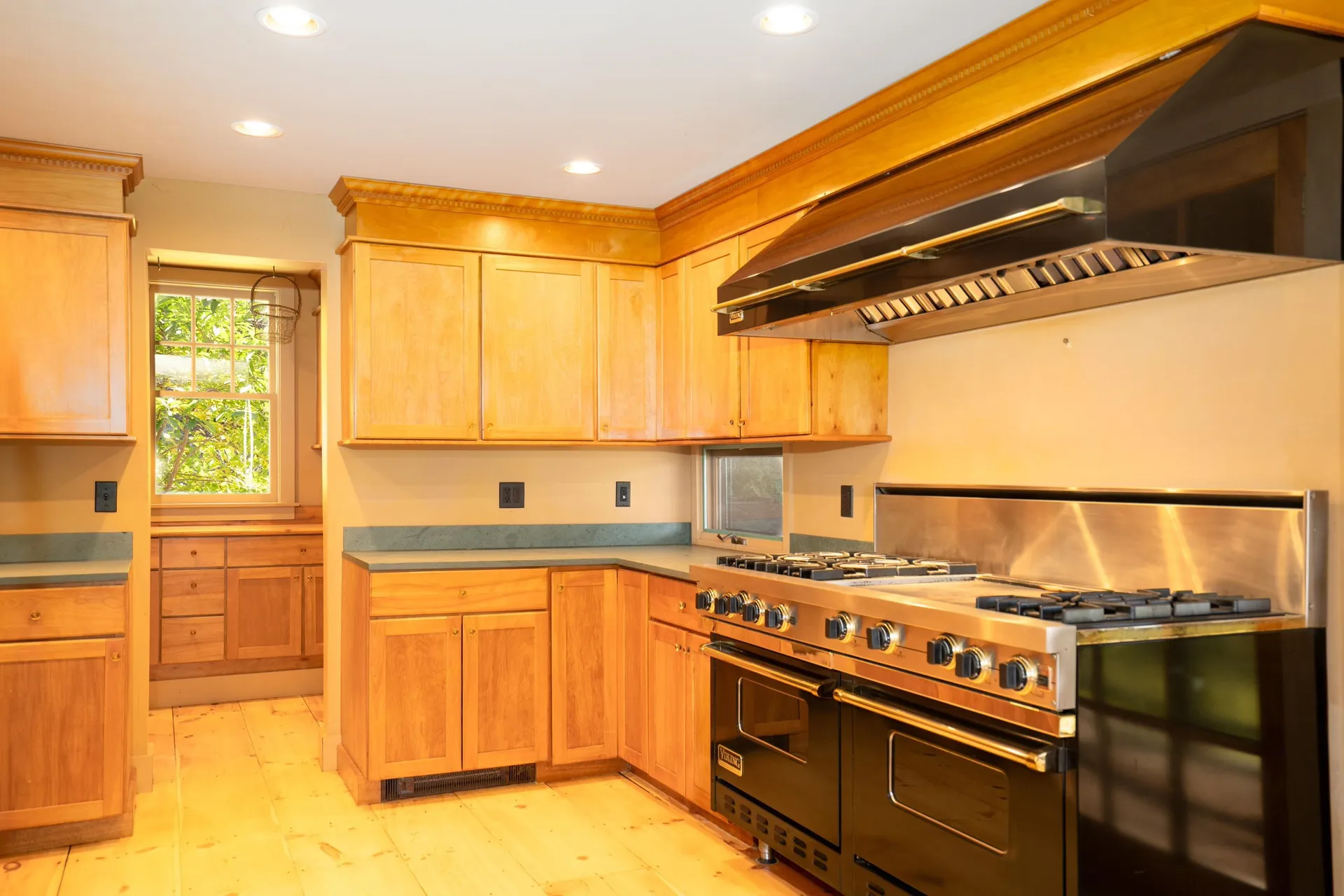 224 Cobble Ridge Road Londonderry VT 05148