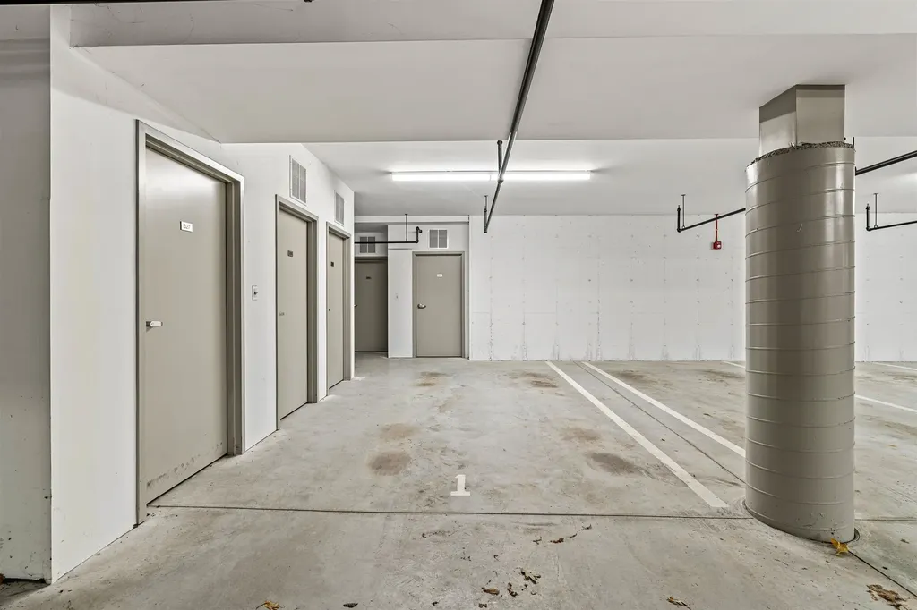 2075 Lafayette Road Portsmouth NH 03801