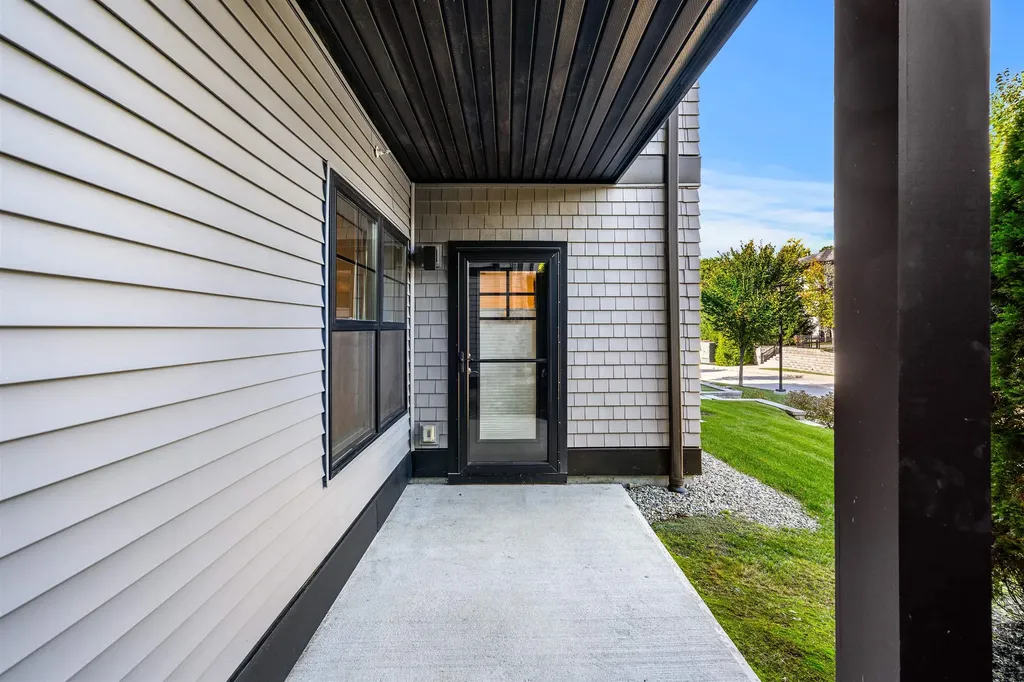 2075 Lafayette Road Portsmouth NH 03801