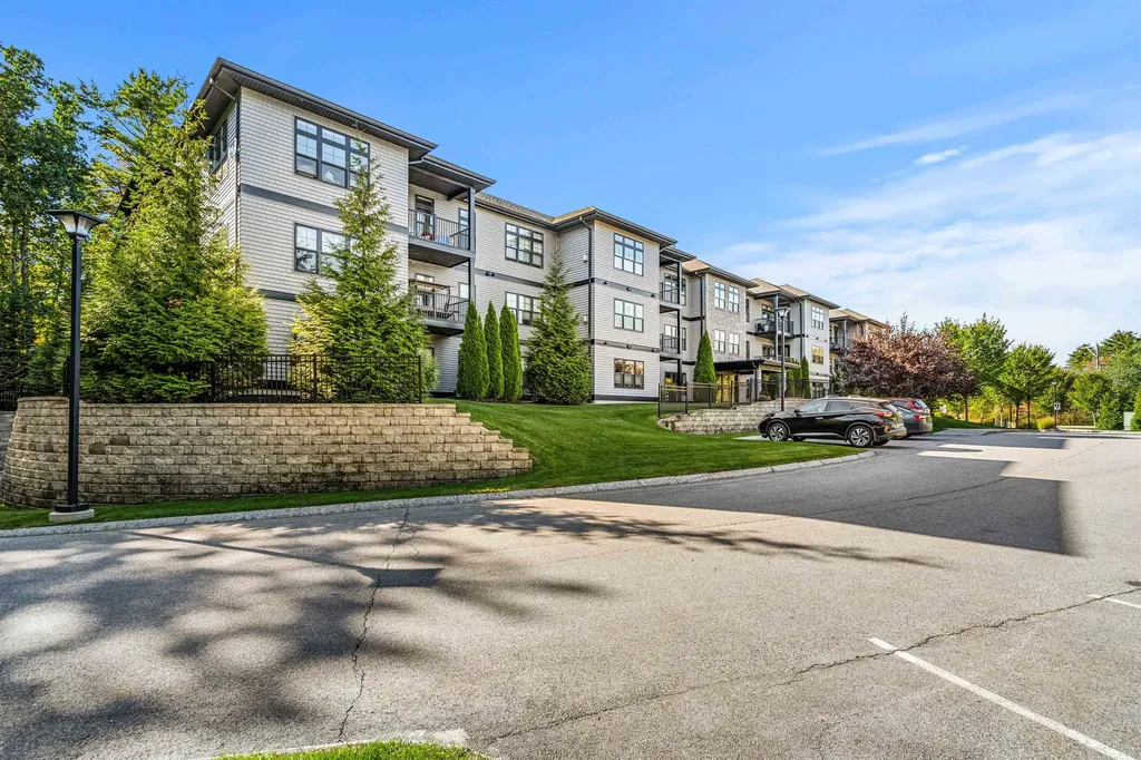 2075 Lafayette Road Portsmouth NH 03801