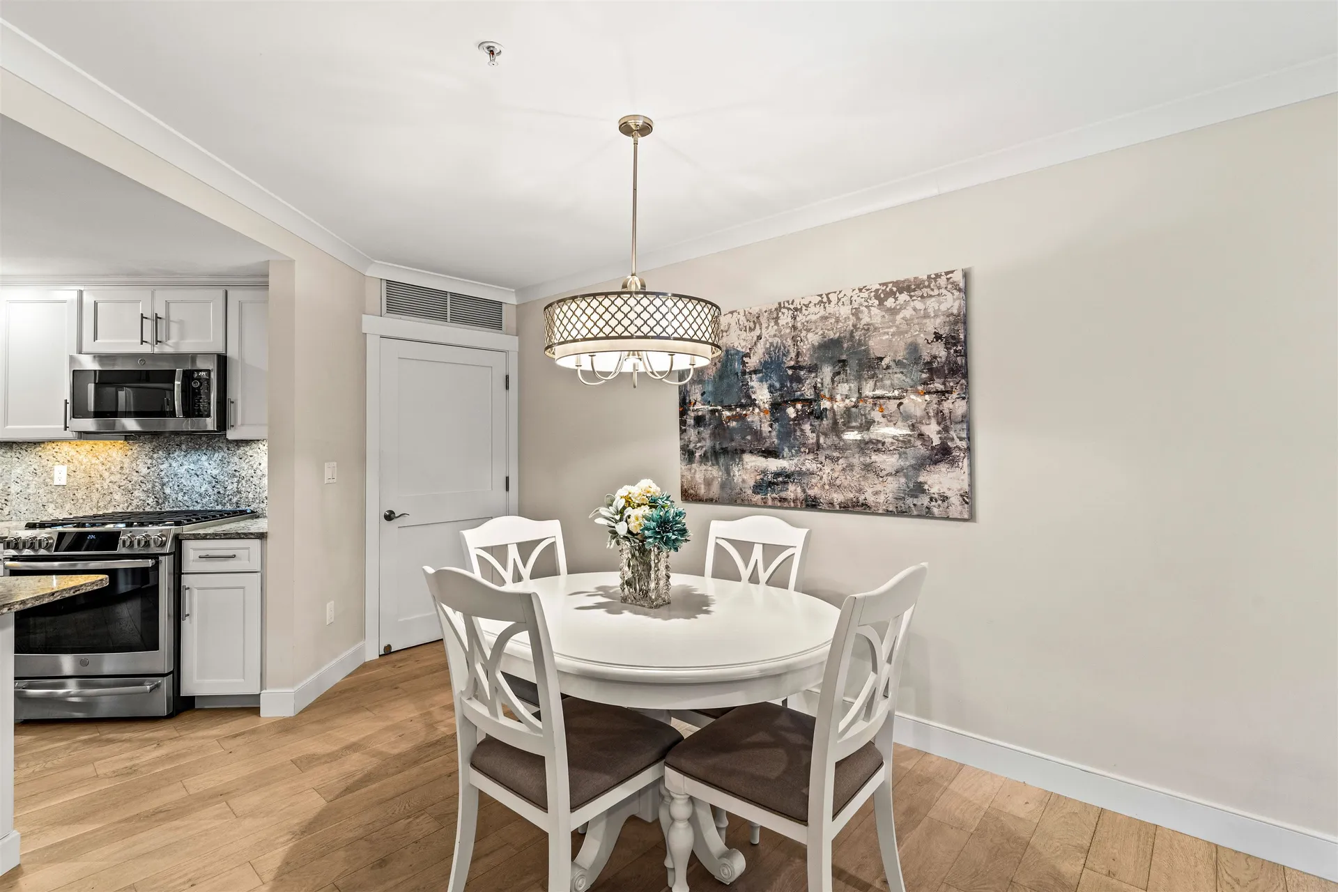 2075 Lafayette Road Portsmouth NH 03801