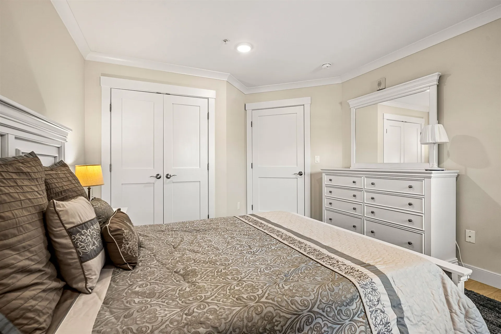 2075 Lafayette Road Portsmouth NH 03801