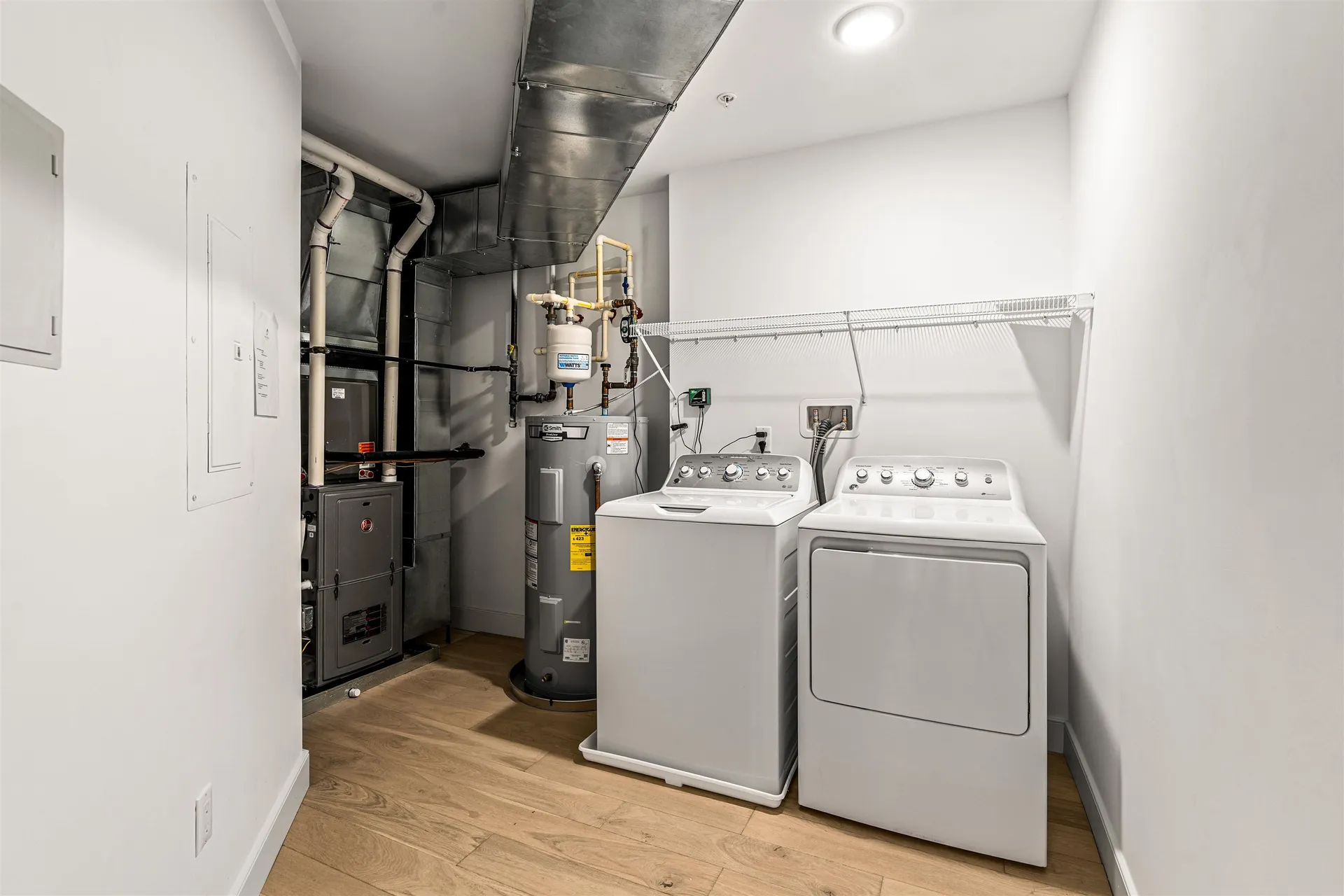 2075 Lafayette Road Portsmouth NH 03801