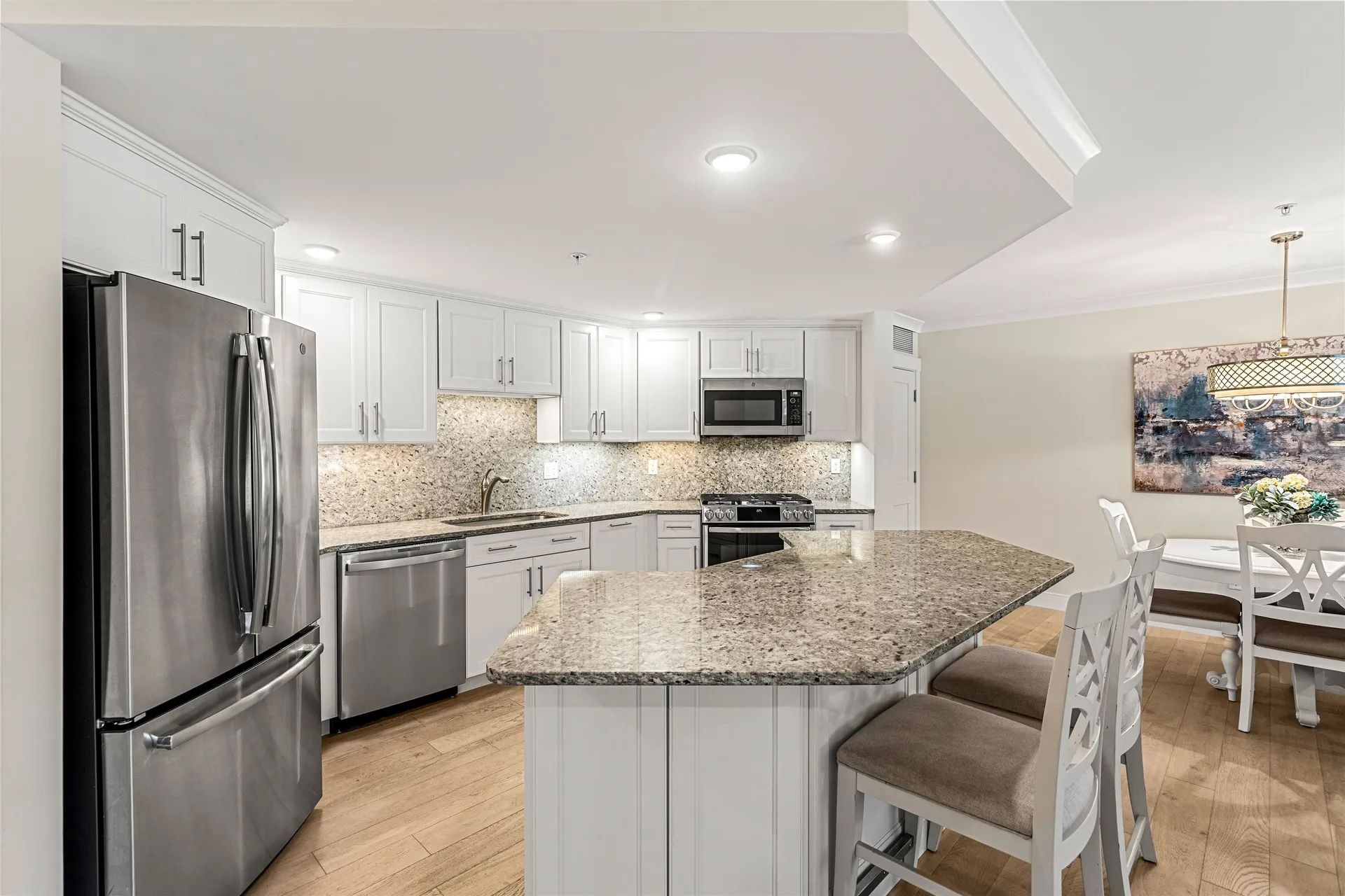 2075 Lafayette Road Portsmouth NH 03801