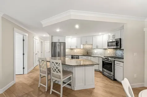 2075 Lafayette Road Portsmouth NH 03801