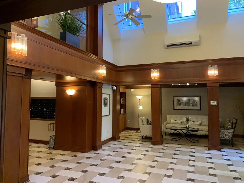 300 River Road Manchester NH 03104