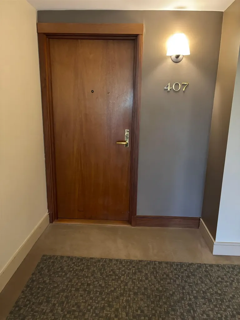 300 River Road Manchester NH 03104