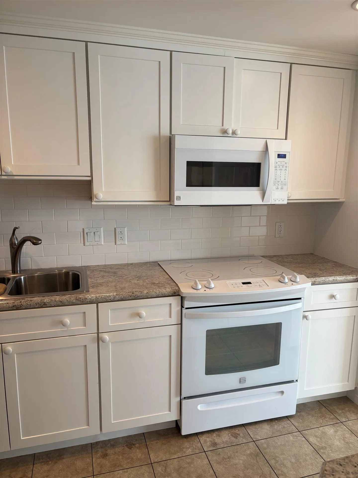 300 River Road Manchester NH 03104