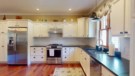 102 Fieldstone Road Hopkinton NH 03229