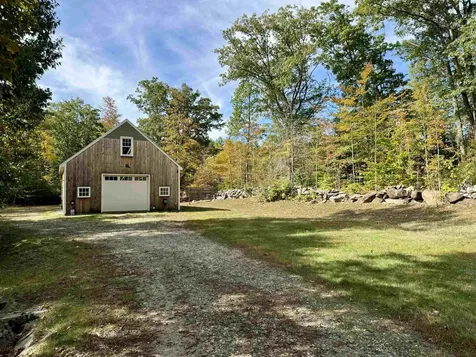102 Fieldstone Road Hopkinton NH 03229