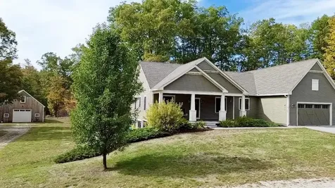 102 Fieldstone Road Hopkinton NH 03229