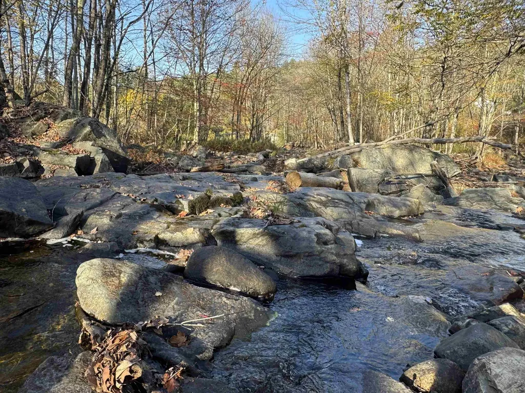 0 Route 25c Piermont NH 03779