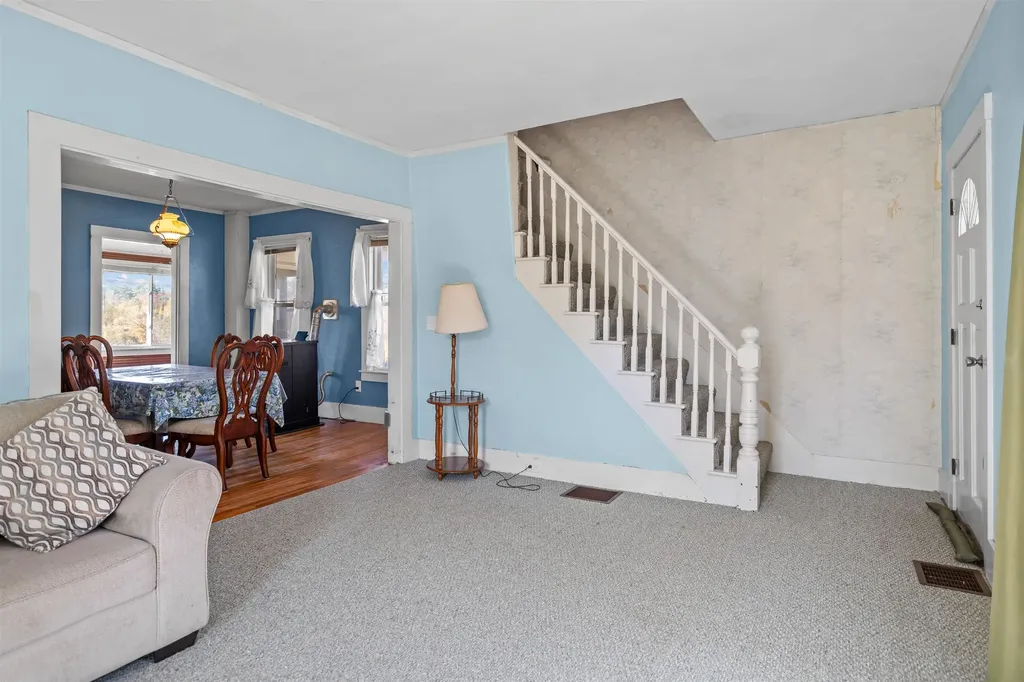 8 Francestown Turnpike Mont Vernon NH 03057