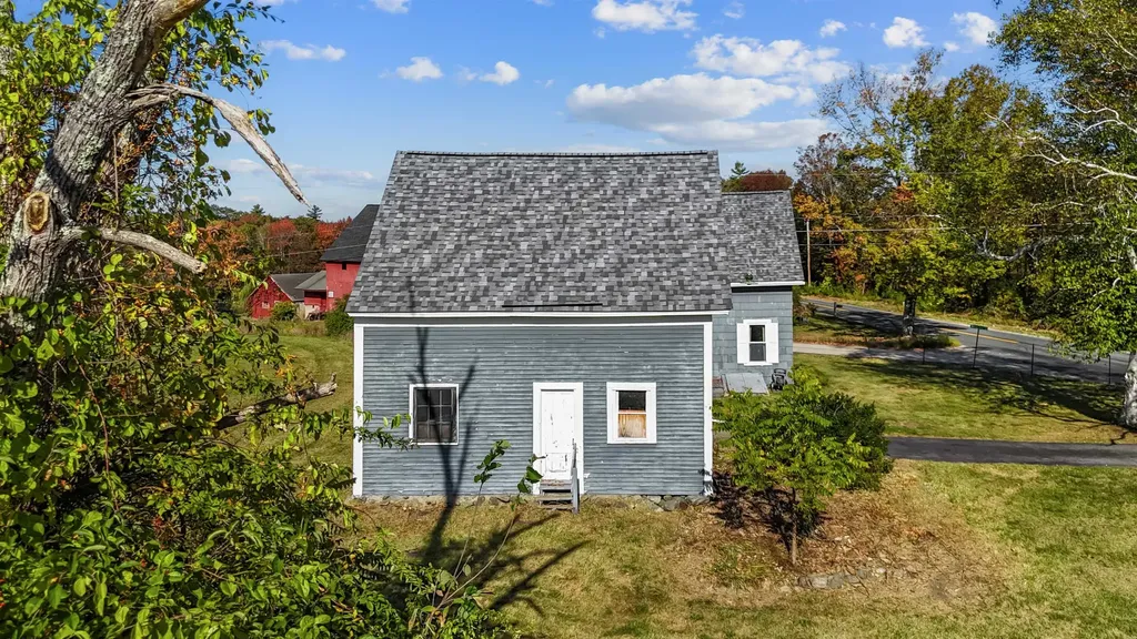 8 Francestown Turnpike Mont Vernon NH 03057