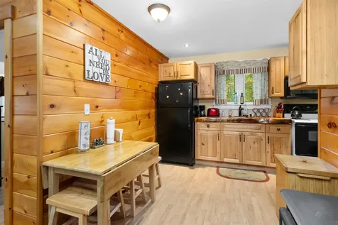 574 Old Mill Road Conway NH 03813