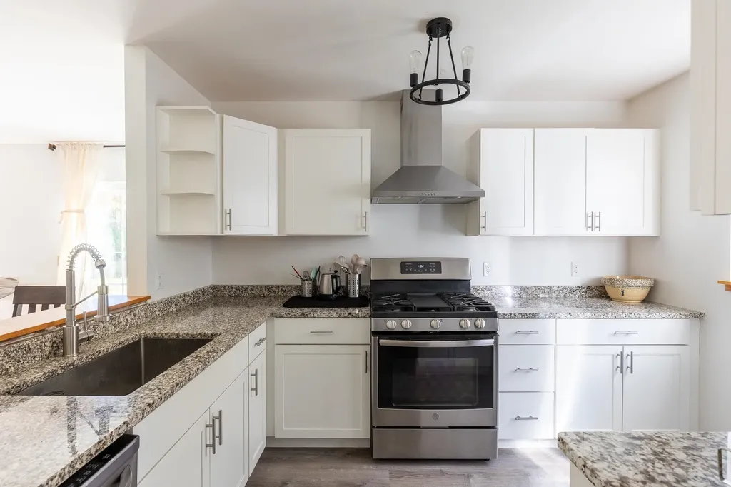 66 Starbird Road Jericho VT 05465