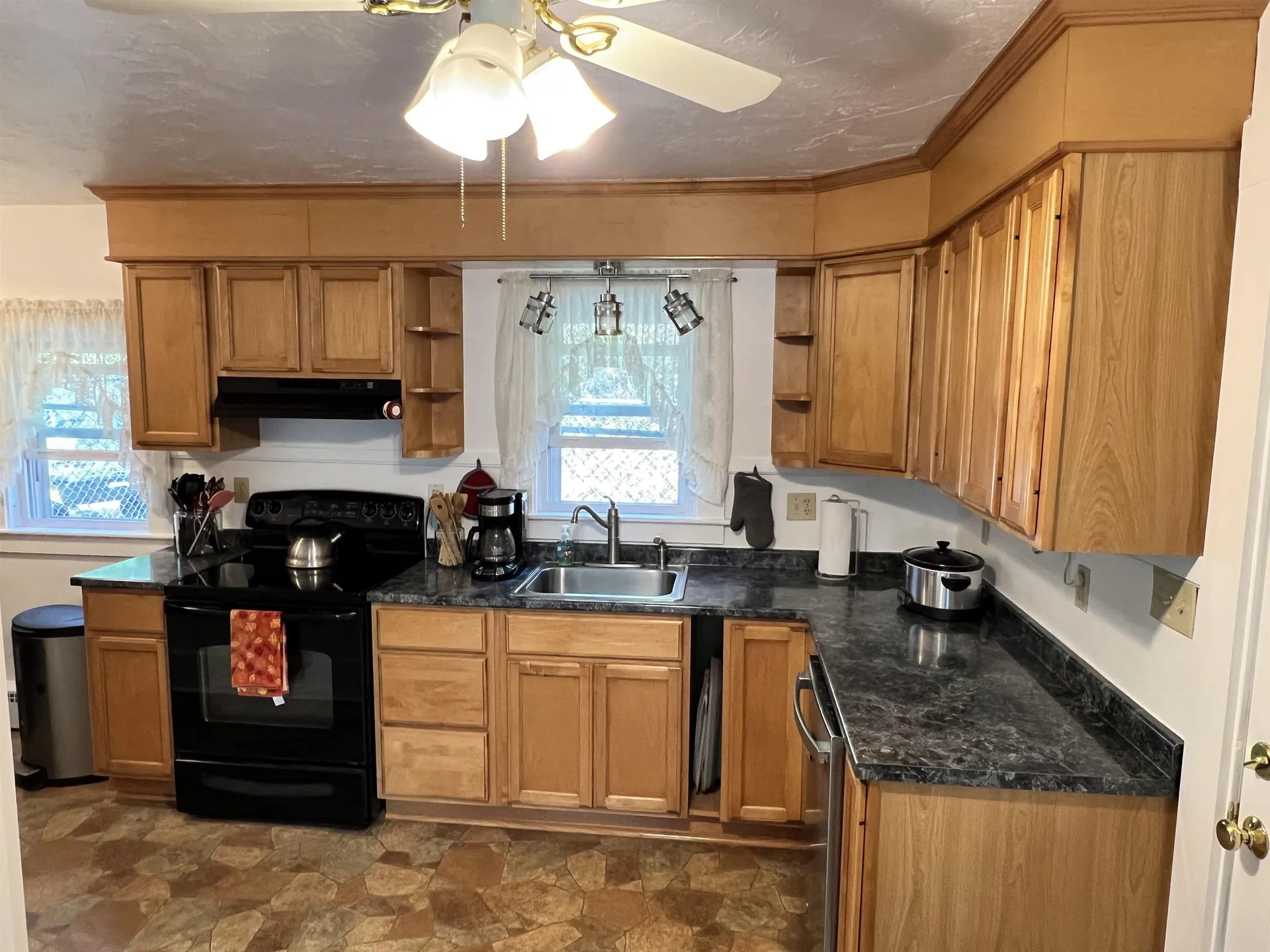 214 Main Street Alton NH 03809