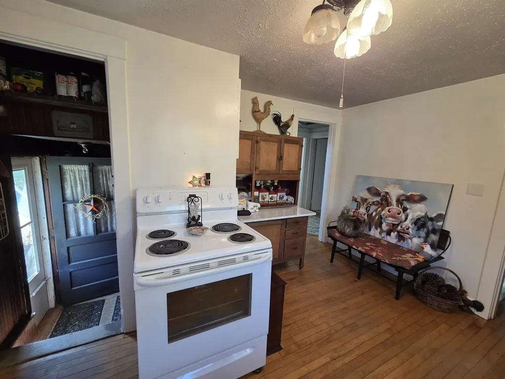 42 Boston Hill Road Andover NH 03216