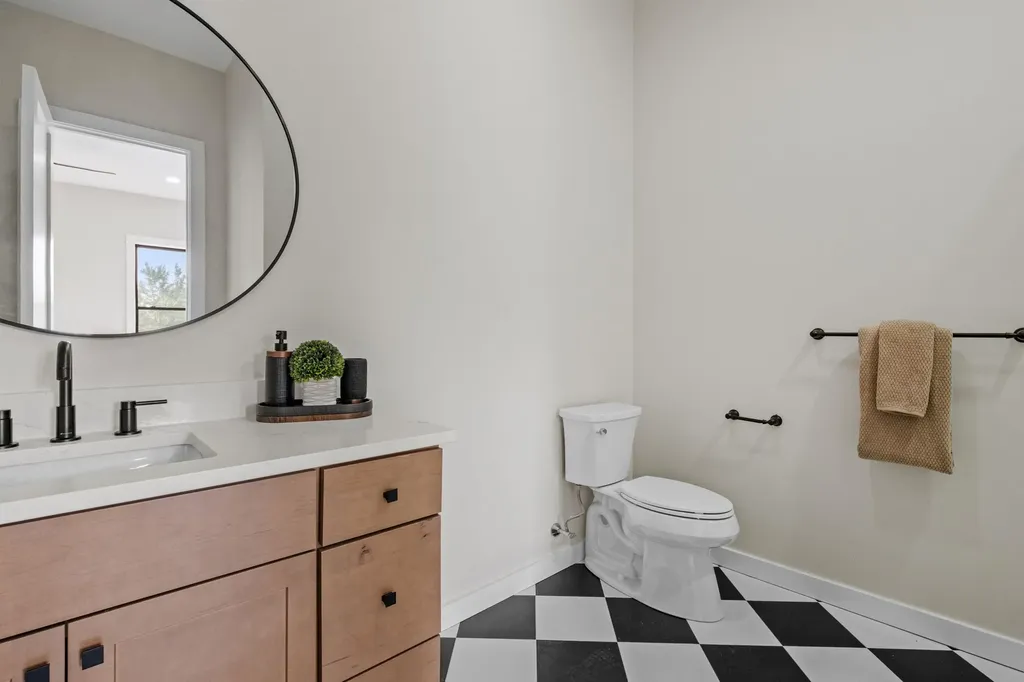 82 Sunset Drive Belmont NH 03220