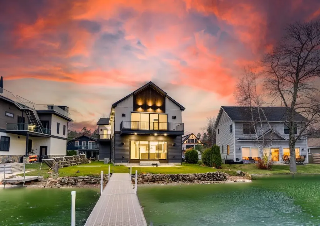 82 Sunset Drive Belmont NH 03220