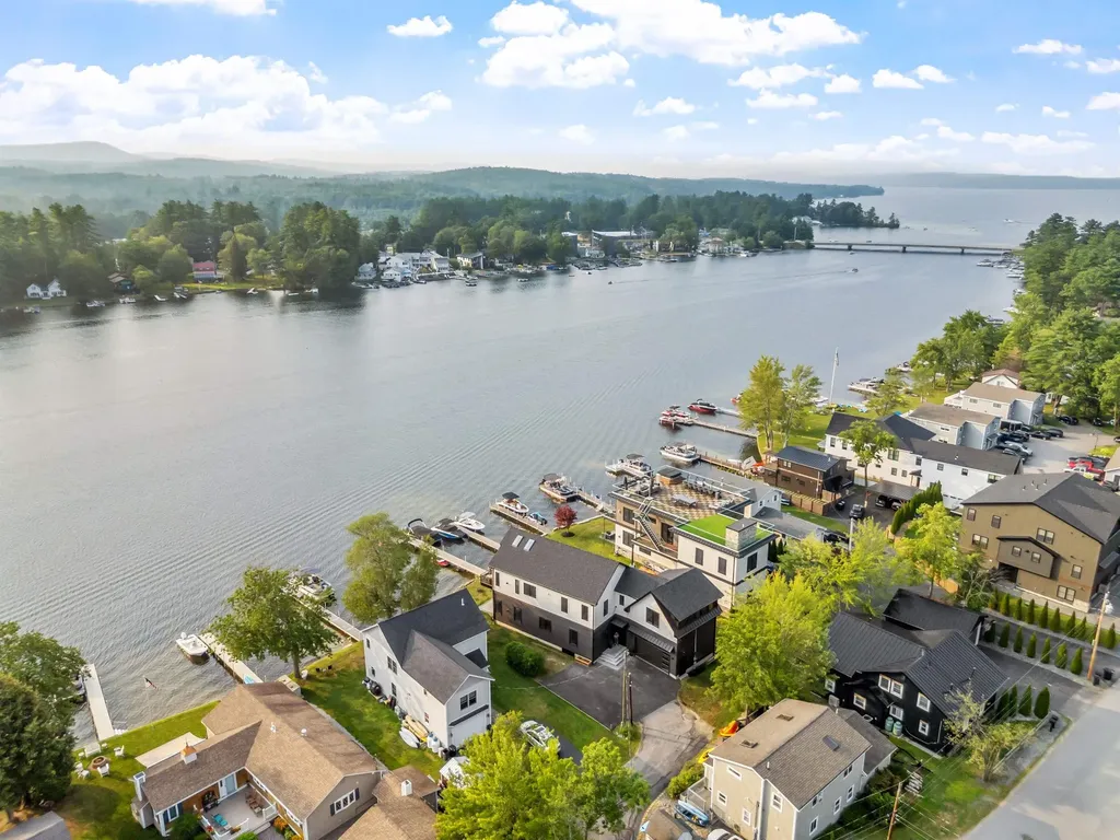 82 Sunset Drive Belmont NH 03220