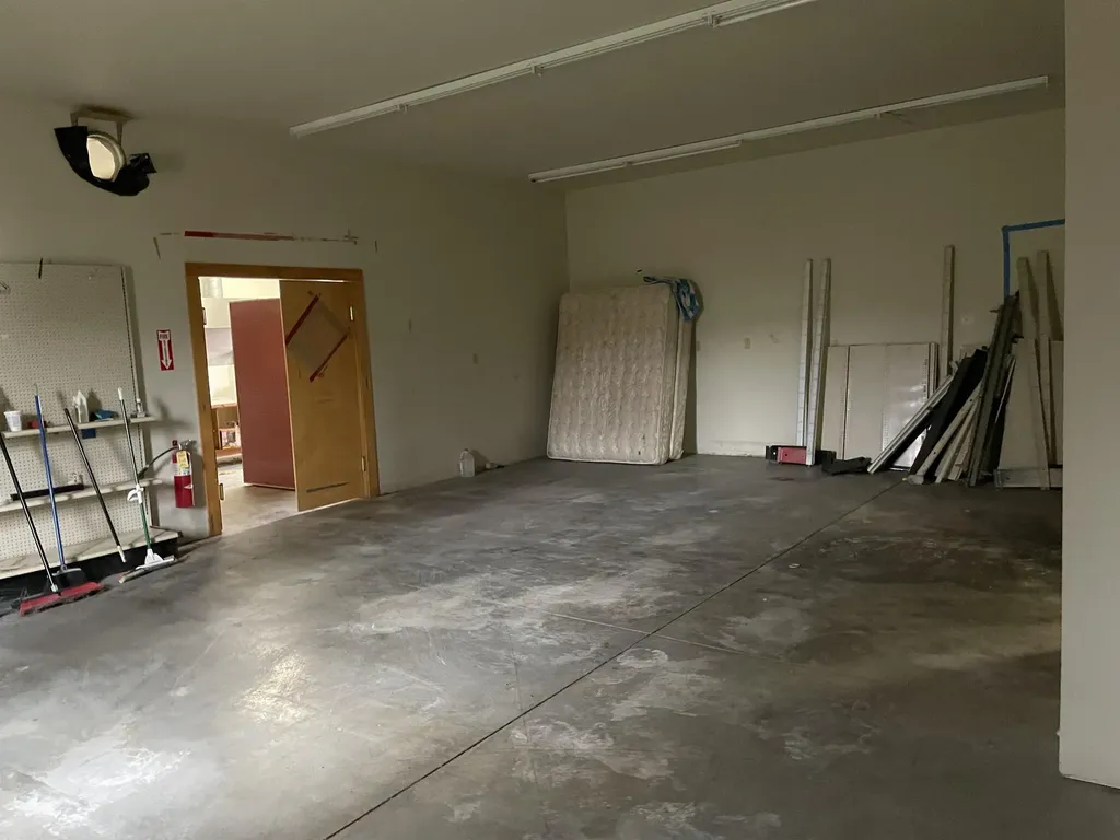 100 Cherry Tree Hill Lane Barton VT 05822