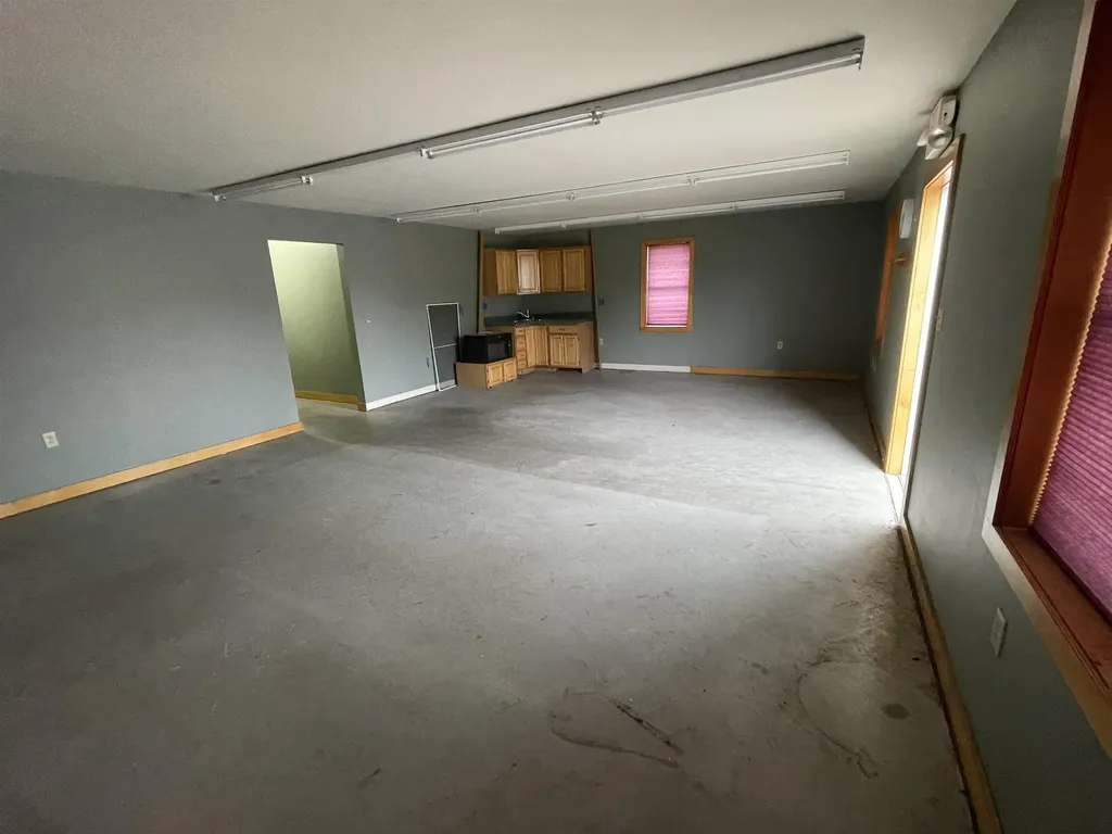 100 Cherry Tree Lane Barton VT 05822