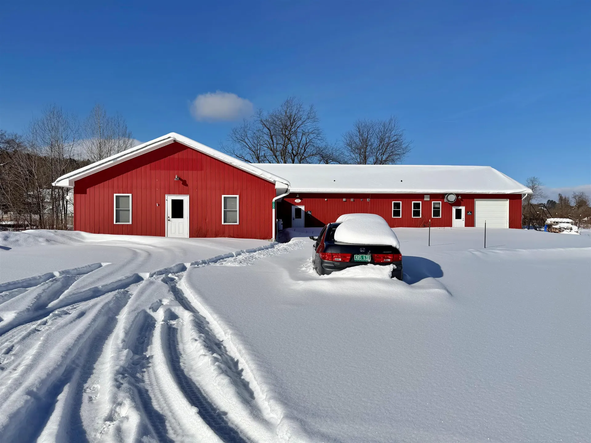 100 Cherry Tree Hill Lane Barton VT 05822