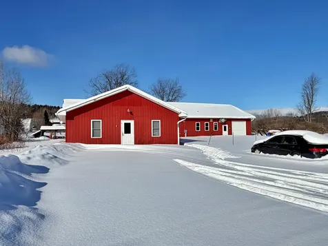 100 Cherry Tree Lane Barton VT 05822