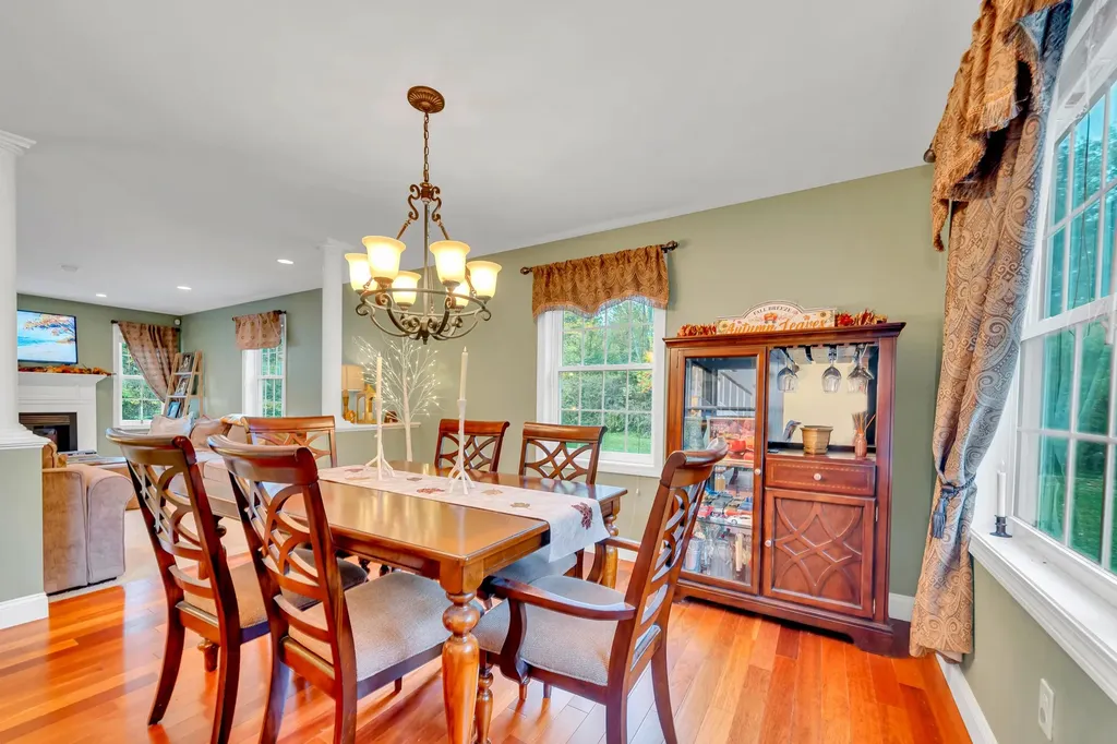 7 Coopers Grove Road Kingston NH 03848