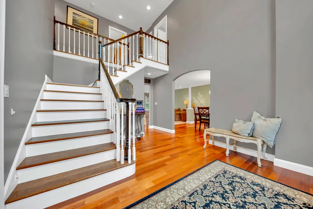 7 Coopers Grove Road Kingston NH 03848