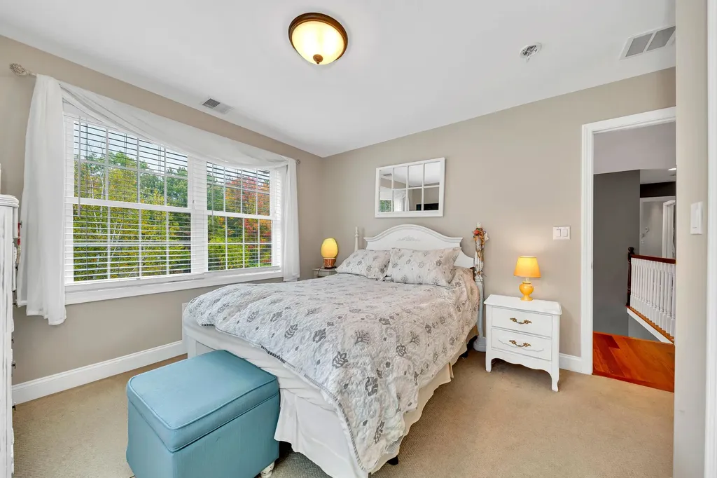 7 Coopers Grove Road Kingston NH 03848