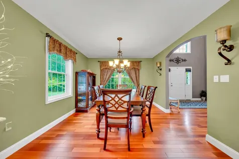 7 Coopers Grove Road Kingston NH 03848