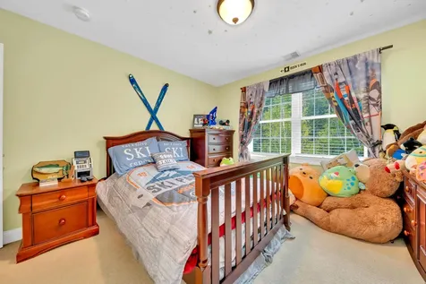 7 Coopers Grove Road Kingston NH 03848