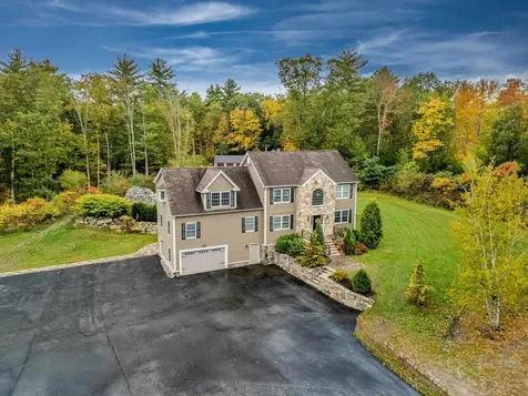 7 Coopers Grove Road Kingston NH 03848