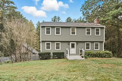 7 Romans Road Windham NH 03087