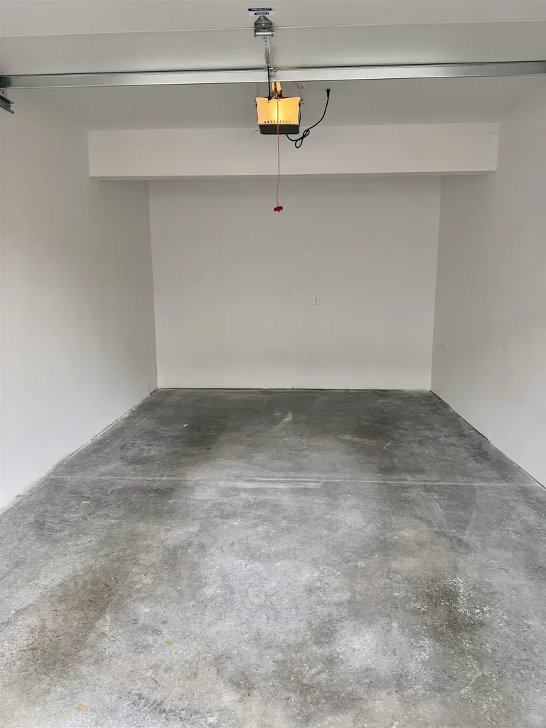 24 Sera Drive Nottingham NH 03290