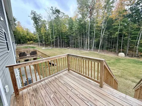 24 Sera Drive Nottingham NH 03290